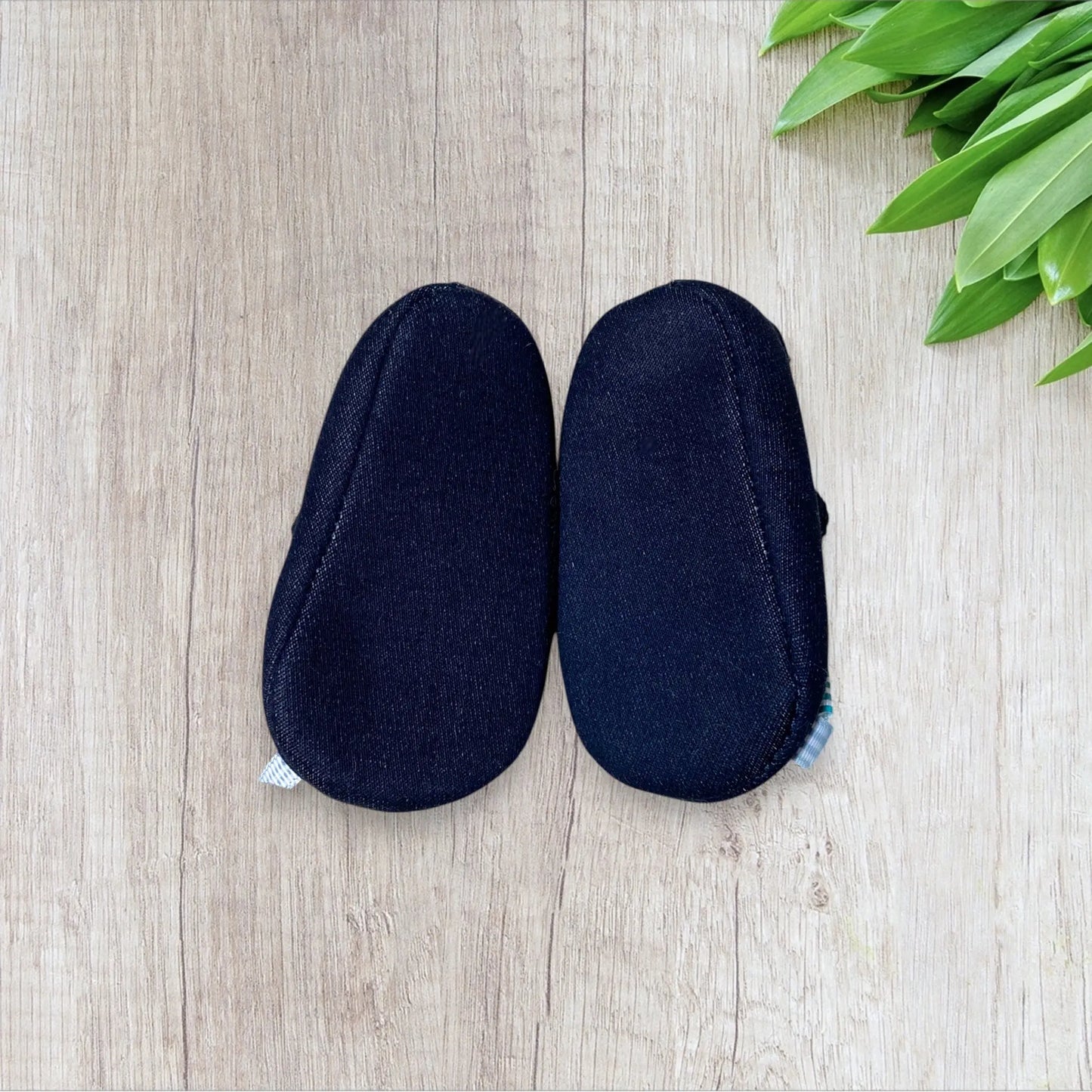 Chaussures bébé fille noires Grain de Blé avec nœud rayé turquoise – pointure 17-18 – très bon état – marque Z Génération