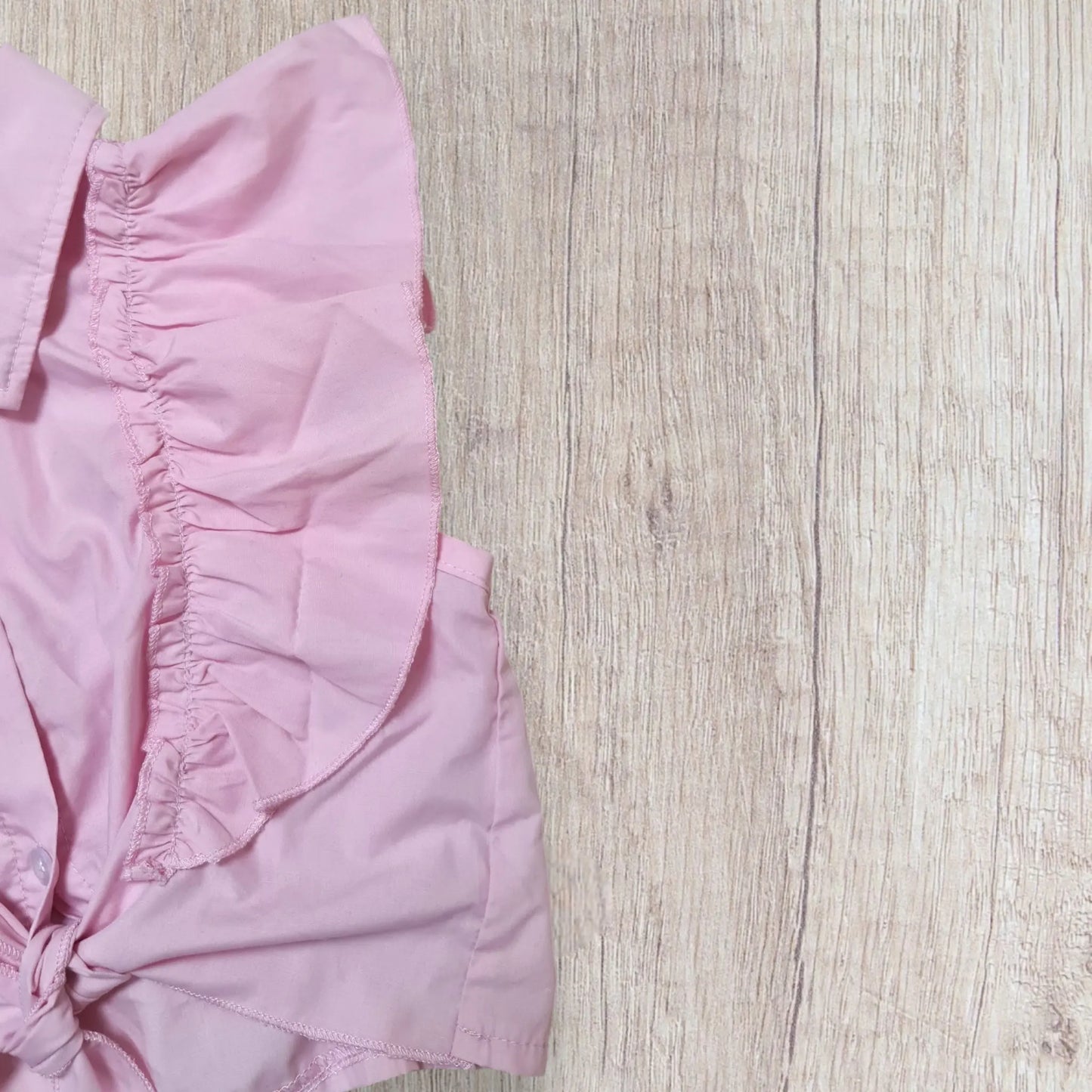Chemise crop top fille Shein 7 ans rose avec volants et nœud – Très bon état