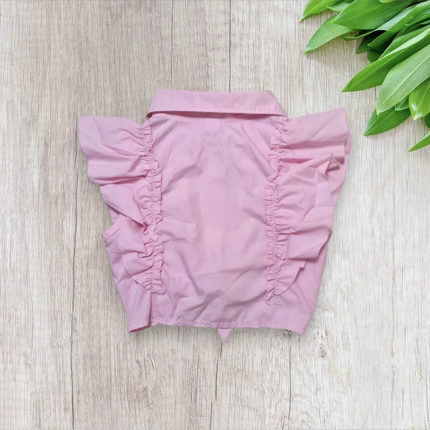 Chemise crop top fille Shein 7 ans rose avec volants et nœud – Très bon état