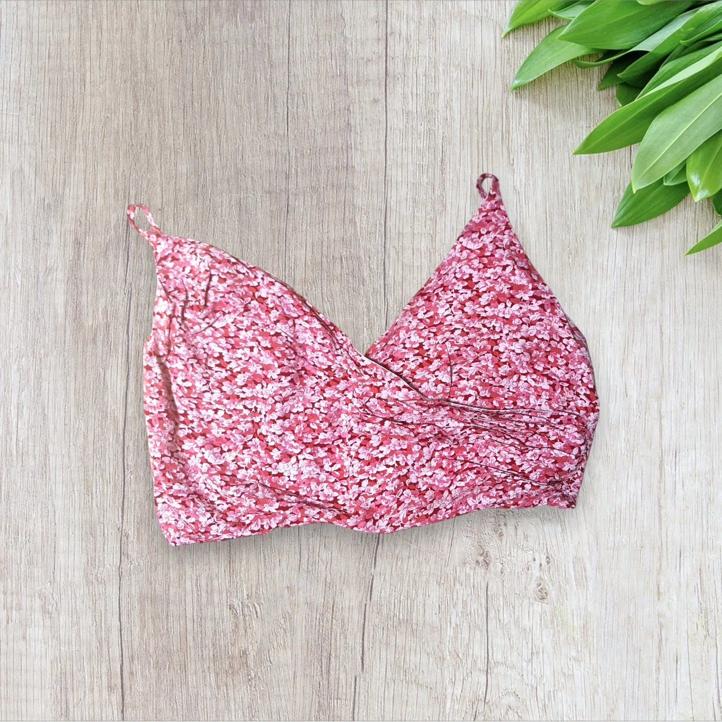 Ensemble femme fleuri rose fuchsia blanc taille L – crop top et jupe longue – bon état
