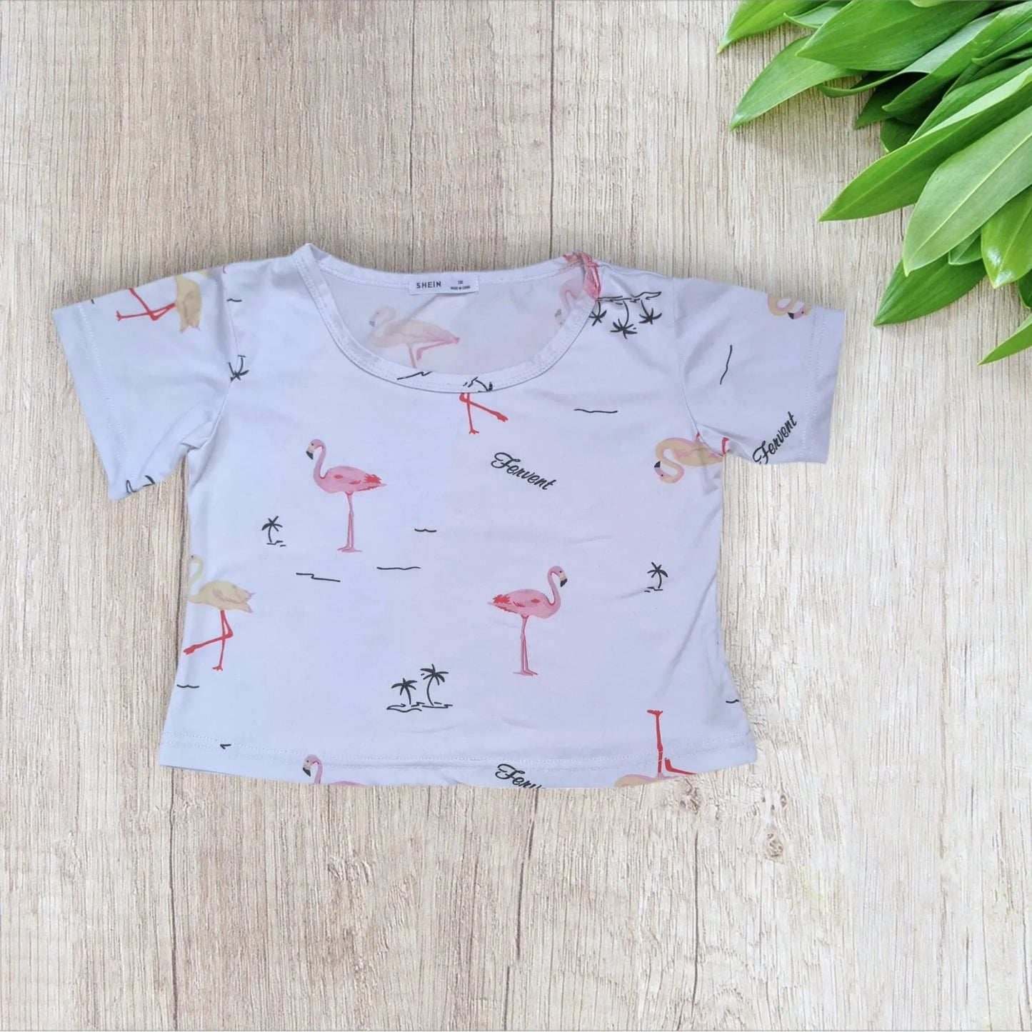 Pyjama fille SHEIN 6 ans – t-shirt et short blanc – flamants roses et palmiers