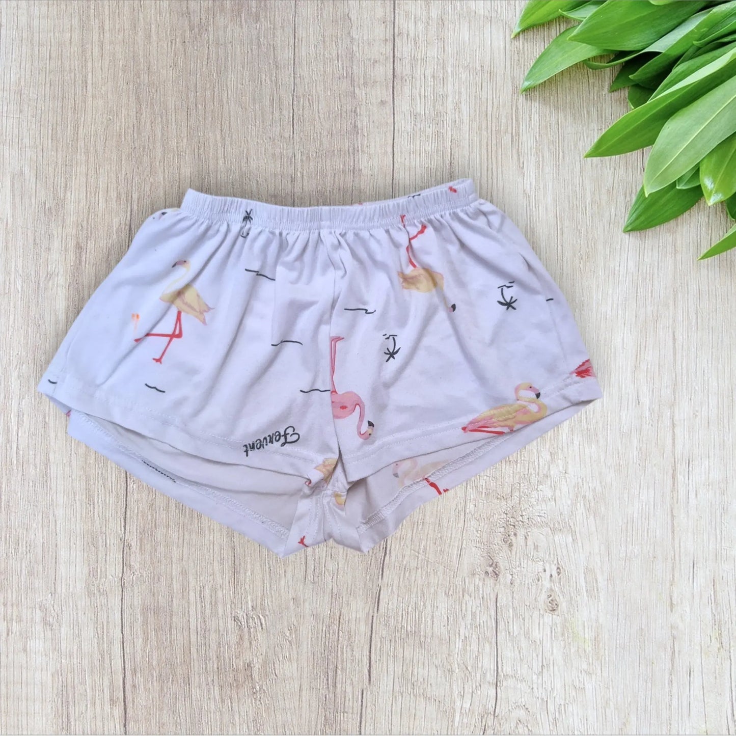 Pyjama fille SHEIN 6 ans – t-shirt et short blanc – flamants roses et palmiers