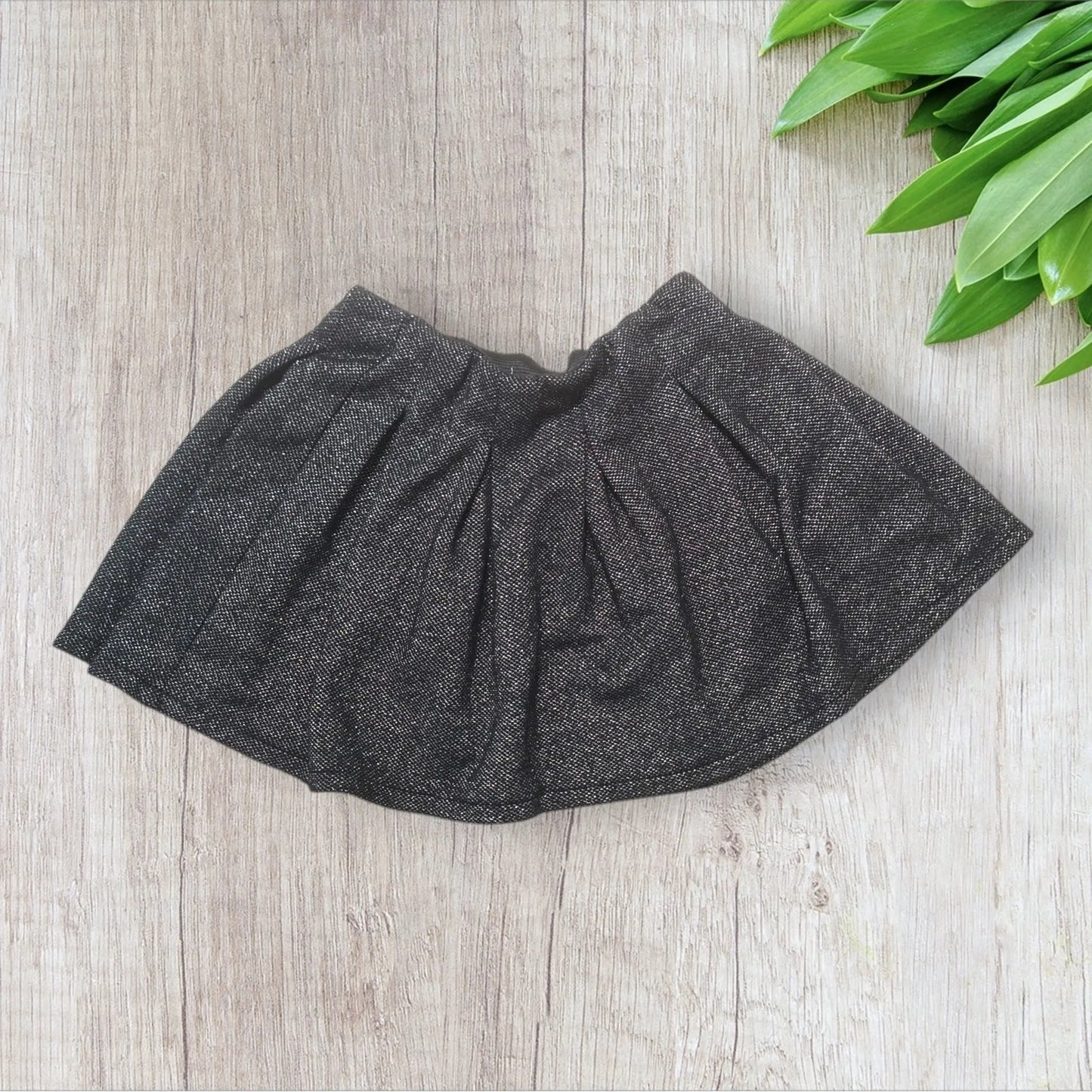 Jupe patineuse noire fille 6 ans Intermarché – style écolière chic – très bon état