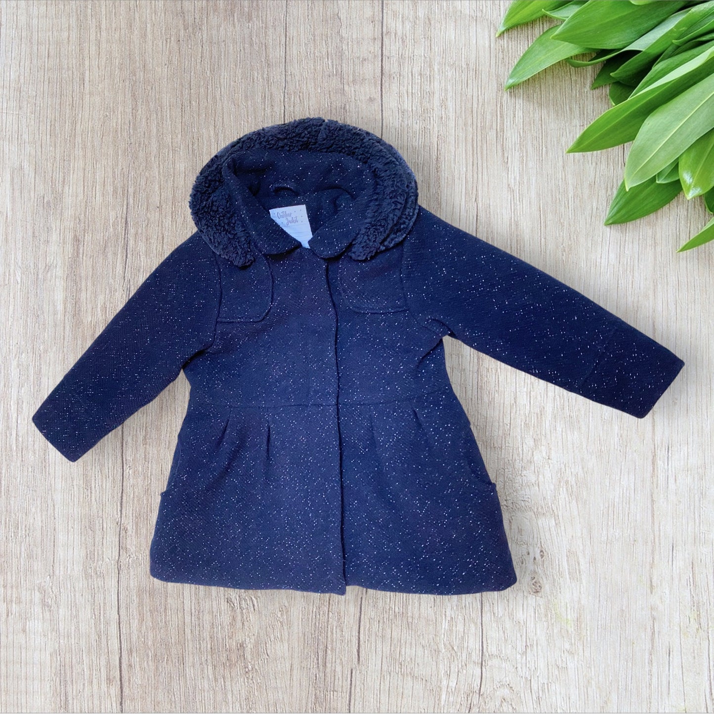 Manteau fille Vertbaudet 5 ans bleu marine à fils argentés avec capuche amovible et doublure moumoute