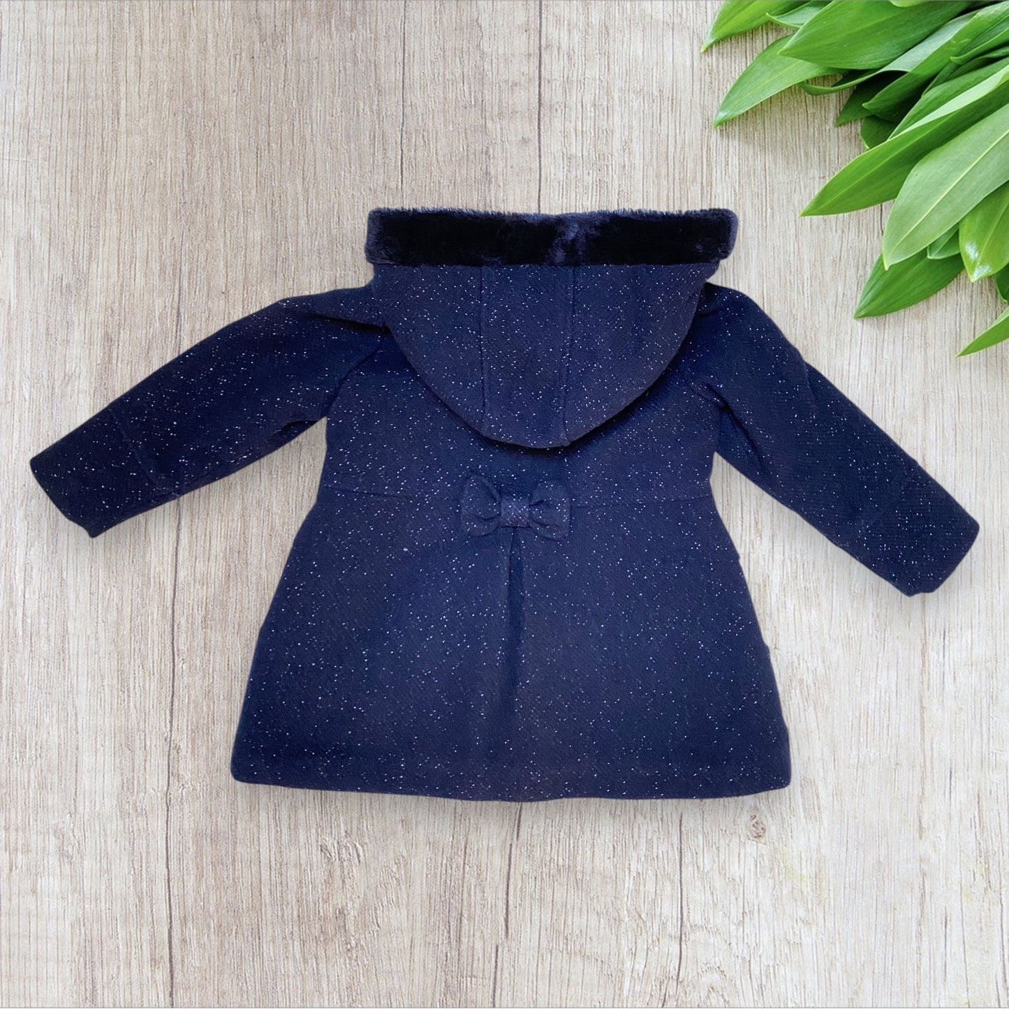 Manteau fille Vertbaudet 5 ans bleu marine à fils argentés avec capuche amovible et doublure moumoute