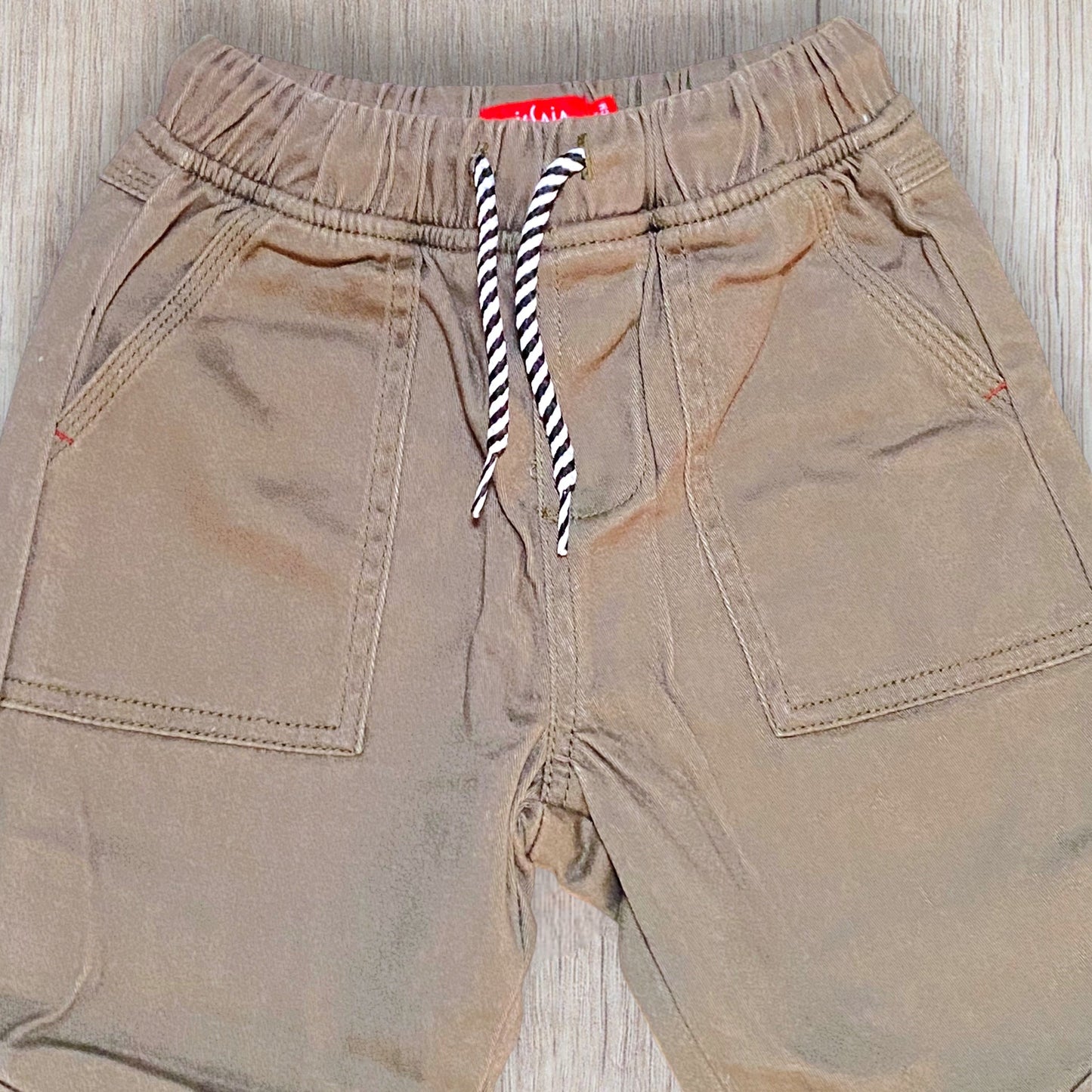 Pantalon cargo garçon 4 ans Tissaia kaki doublé jogging avec taille élastique et 4 poches