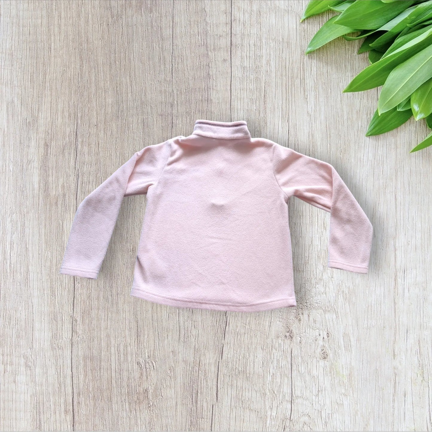 Polaire enfant Quechua 5-6 ans rose et violet, très bon état