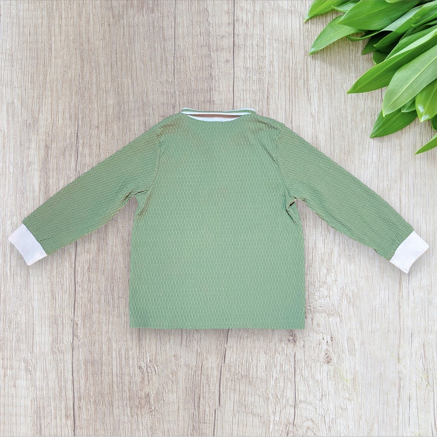 Polo garçon Shein 5 ans vert clair col blanc manches longues