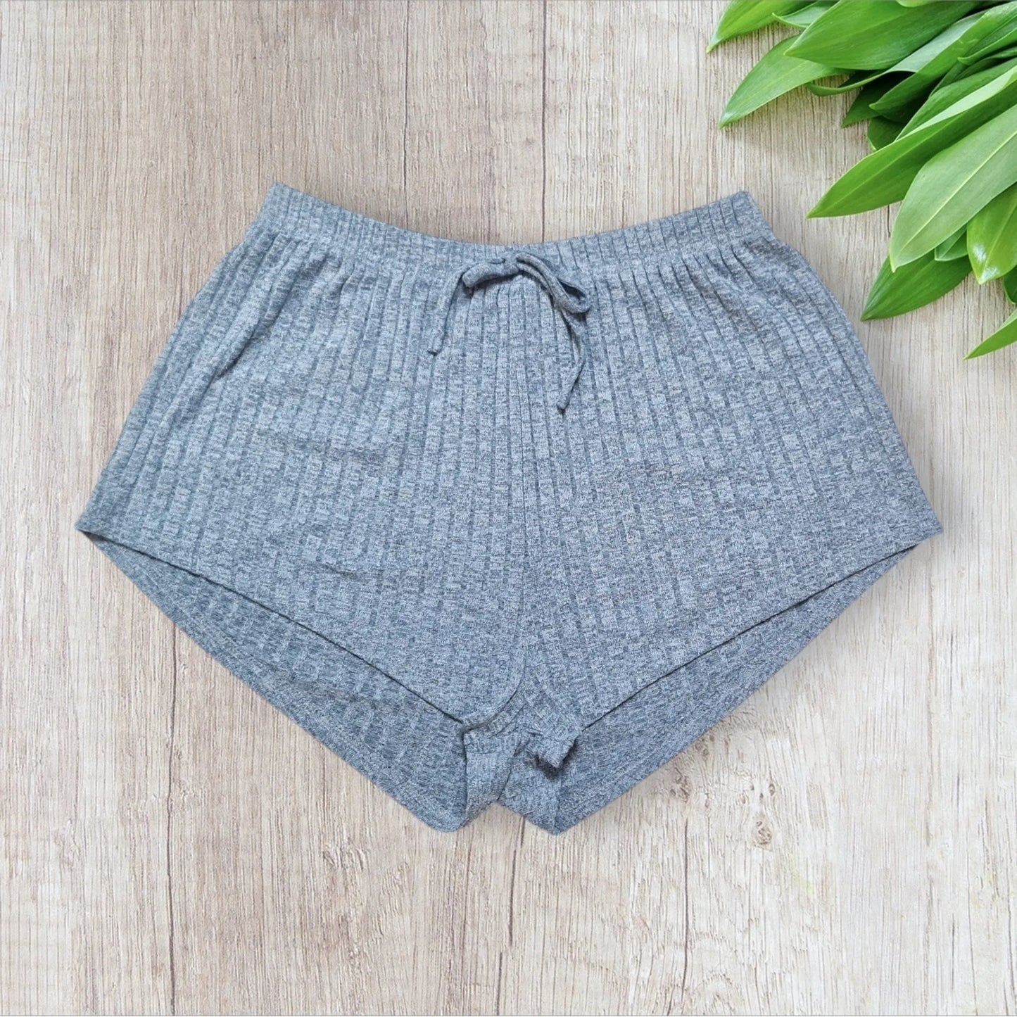 Pyjama 2 pièces femme Shein XL débardeur shorty gris ou bleu moucheté