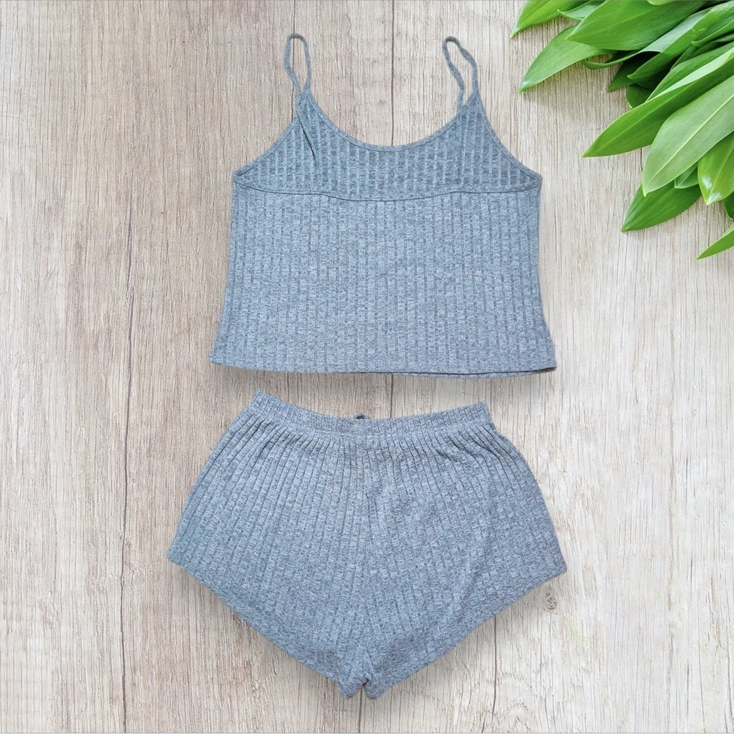 Pyjama 2 pièces femme Shein XL débardeur shorty gris ou bleu moucheté