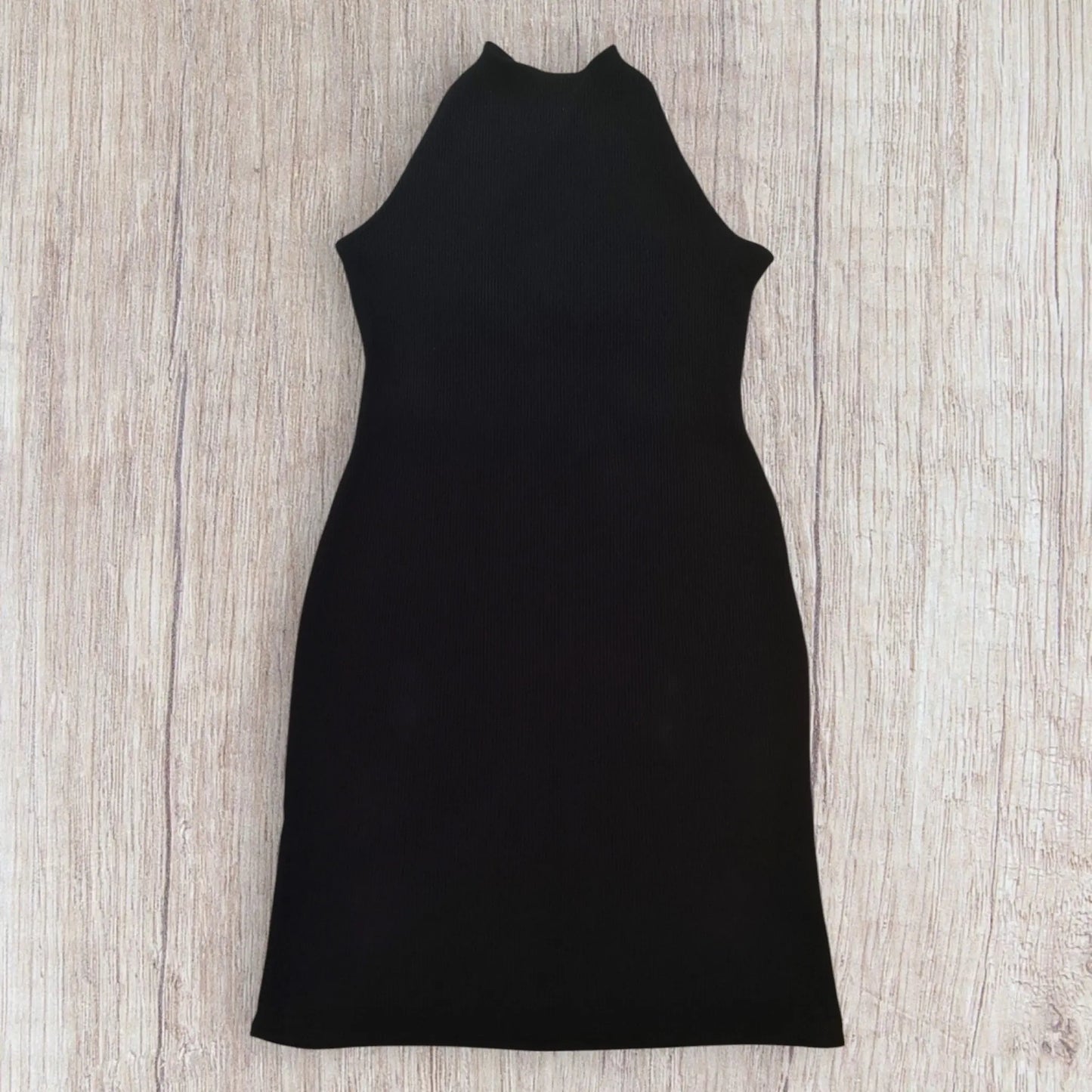 Robe femme noire rainurée – XL – H&M – Dos nu lacets croisés – Très bon état H&M
