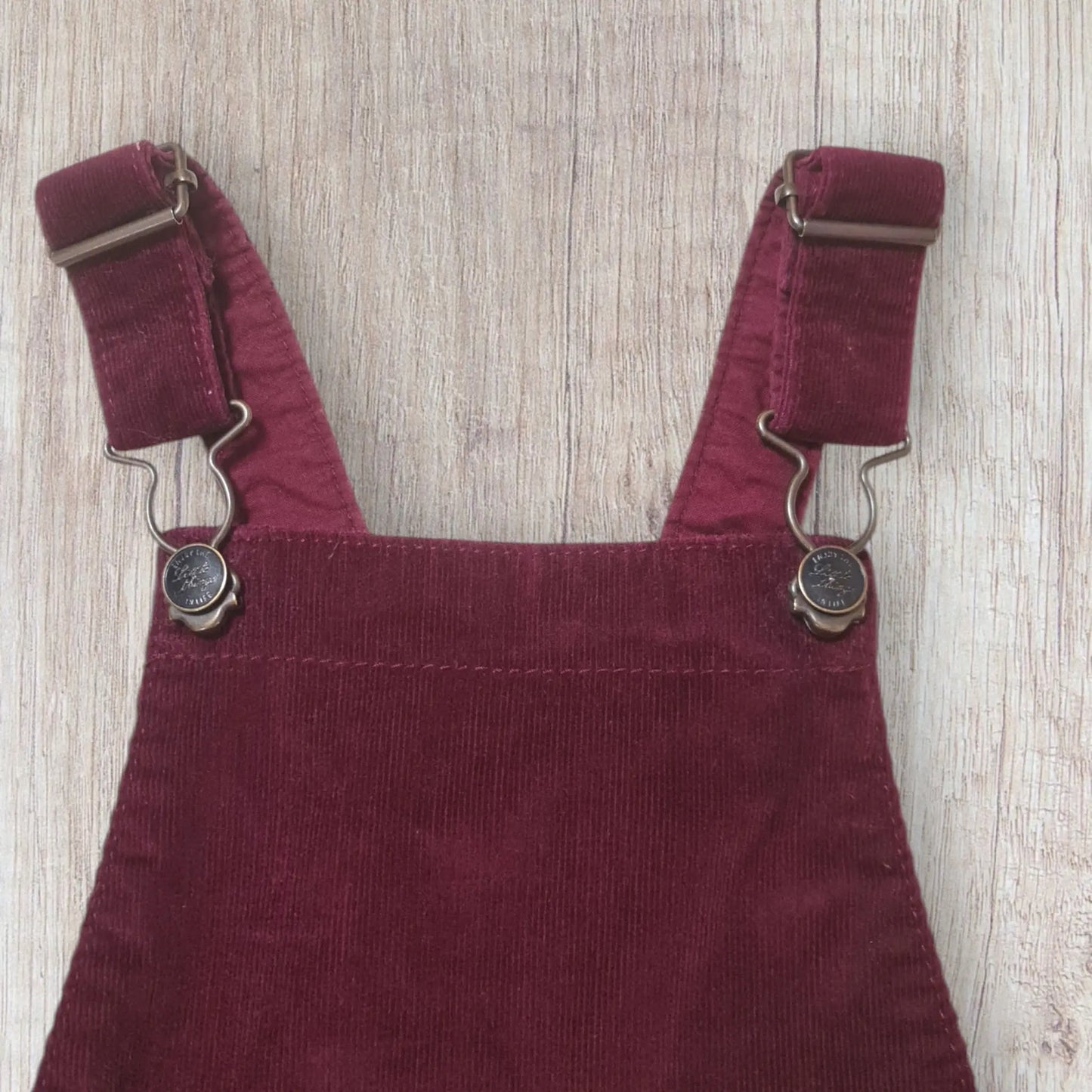 Robe salopette fille H&M 2-4 ans velours bordeaux – très bon état