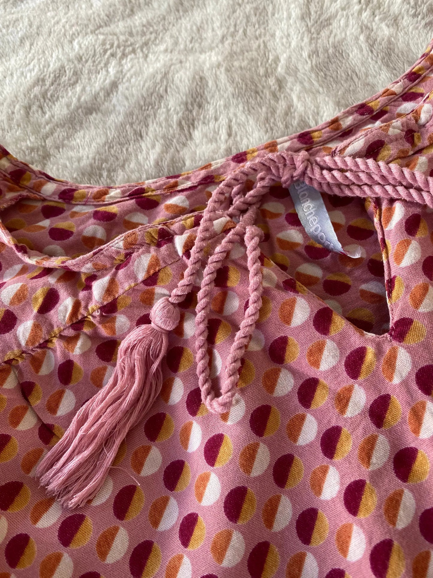 T-shirt Femme Années 70 Rose à Motifs Géométriques Blancheporte blanche porte
