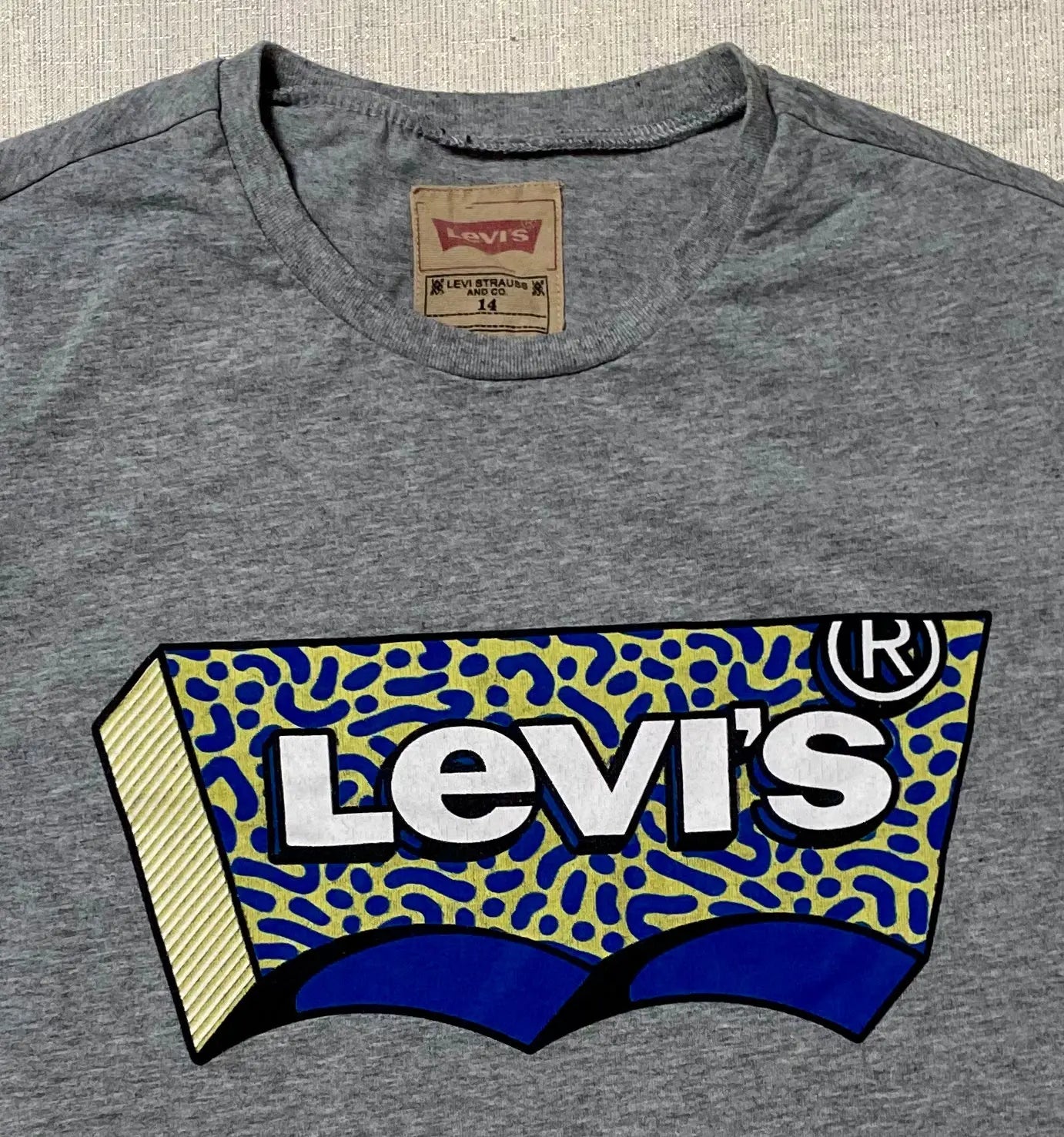 T-shirt Levi's Manches Courtes Mixte, Taille 14 Ans - Gris avec Imprimé Bleu Vert levi's