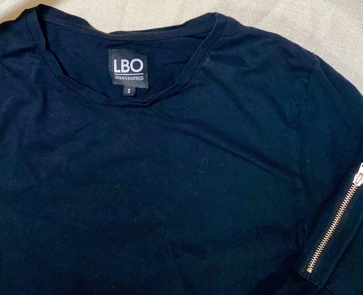 T-shirt Manche Longue Homme Taille S La Boutique Officielle - Noir avec Poche à Fermeture Éclair la boutique officielle