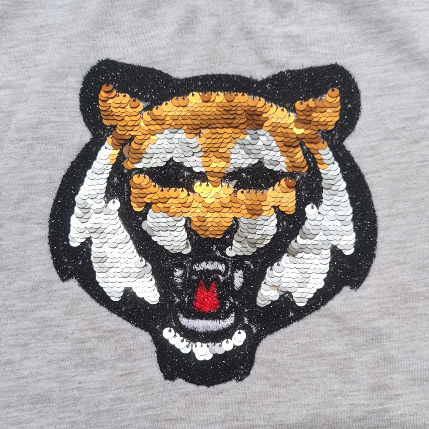 T-shirt enfant 5 ans Kiabi beige tigre sequins réversibles
