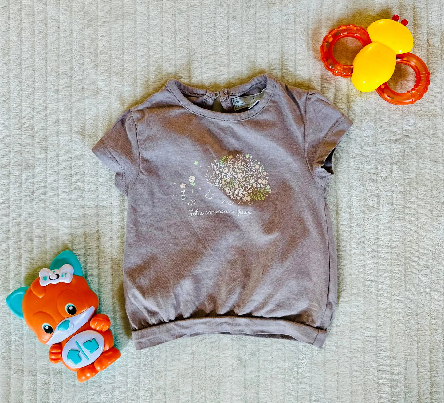 T-shirt fille taupe avec hérisson fleuri - Taille 3 mois - Bébé 9 bébé 9