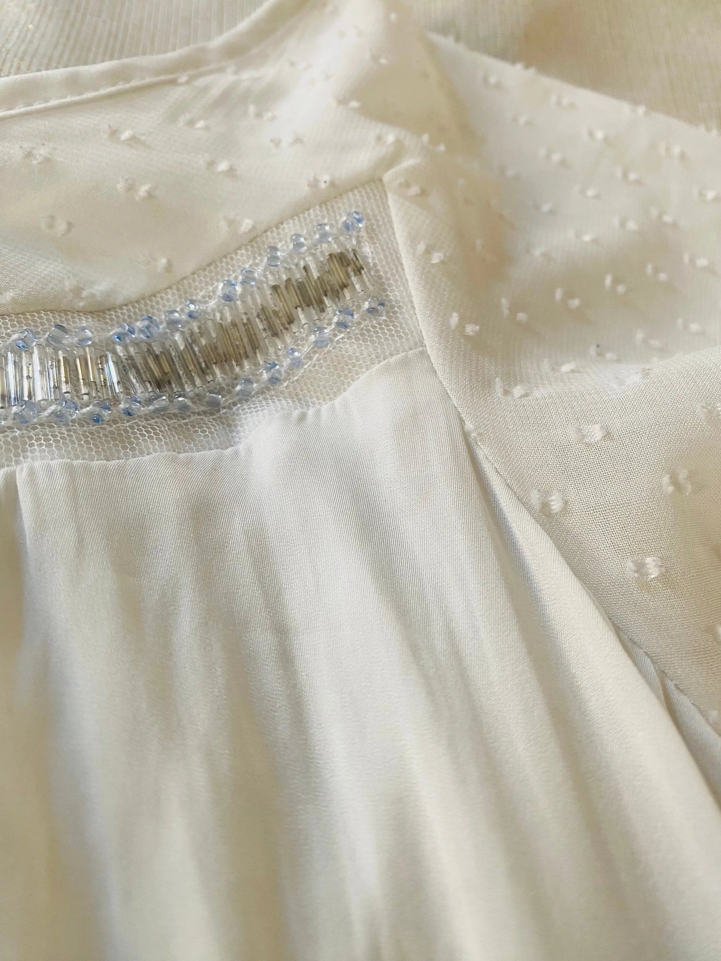 Top Fluide Blanc Femme Taille L Armand Thiery avec Perles Argentées Armand Thiery