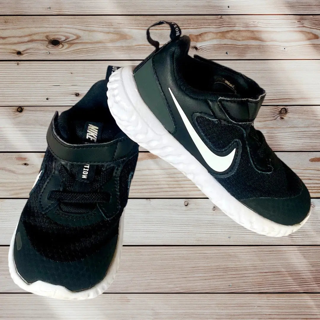 Baskets Nike Revolution - Mixte, Taille 23,5 nike