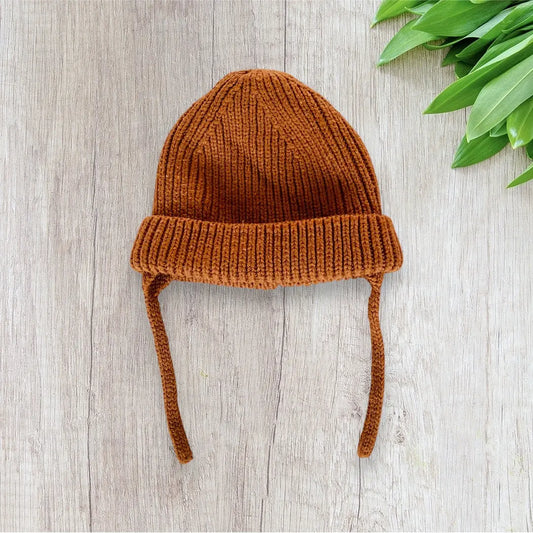 Bonnet 50 cm en Maille Marron Camel avec Cache-Oreilles et Ficelle - ZARA zara