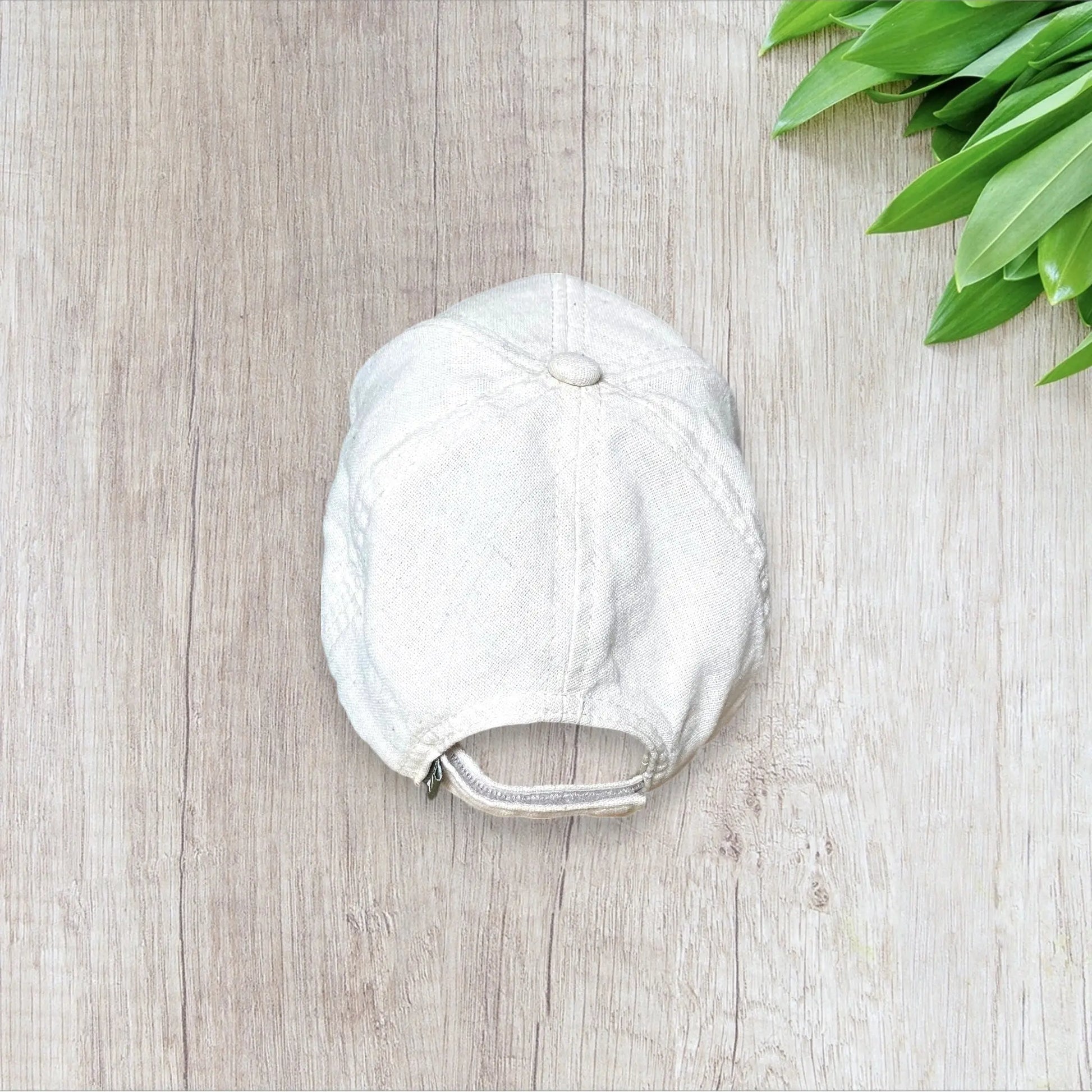 Casquette garçon beige Tape à l’œil – motif brodé Yellow Valley – très bon état – taille 2-4 ans