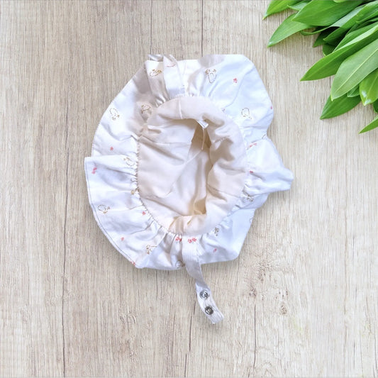 Chapeau bébé fille Orchestra blanc motifs oiseaux dorés fleurs roses – 34cm