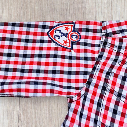 Chemise garçon P’tites Canailles 7 ans à carreaux rouge blanc noir avec broderie et boutons nacrés.