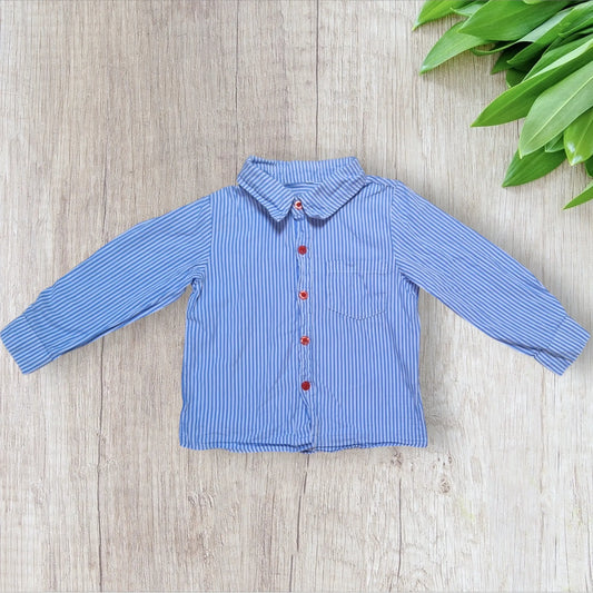 Chemise garçon Shein blanche rayée bleu clair 5 ans avec boutons rouges