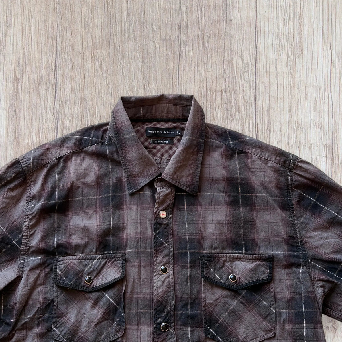 Chemise homme Best Mountain XL slim fit à carreaux gris bordeaux et noirs.