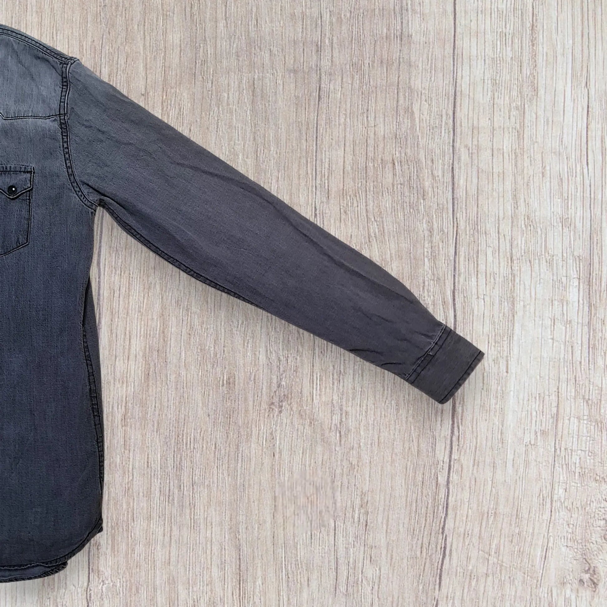 Chemise homme Zara Men en jean noir/gris vieilli, manches longues, taille S