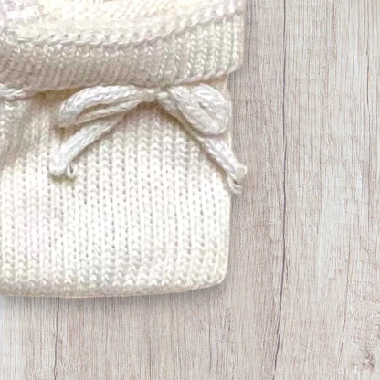 Ensemble Douceur pour Bébé :Lot de Chaussettes et Bonnet en Maille Fine pour Nouveau-Né la petite friperie