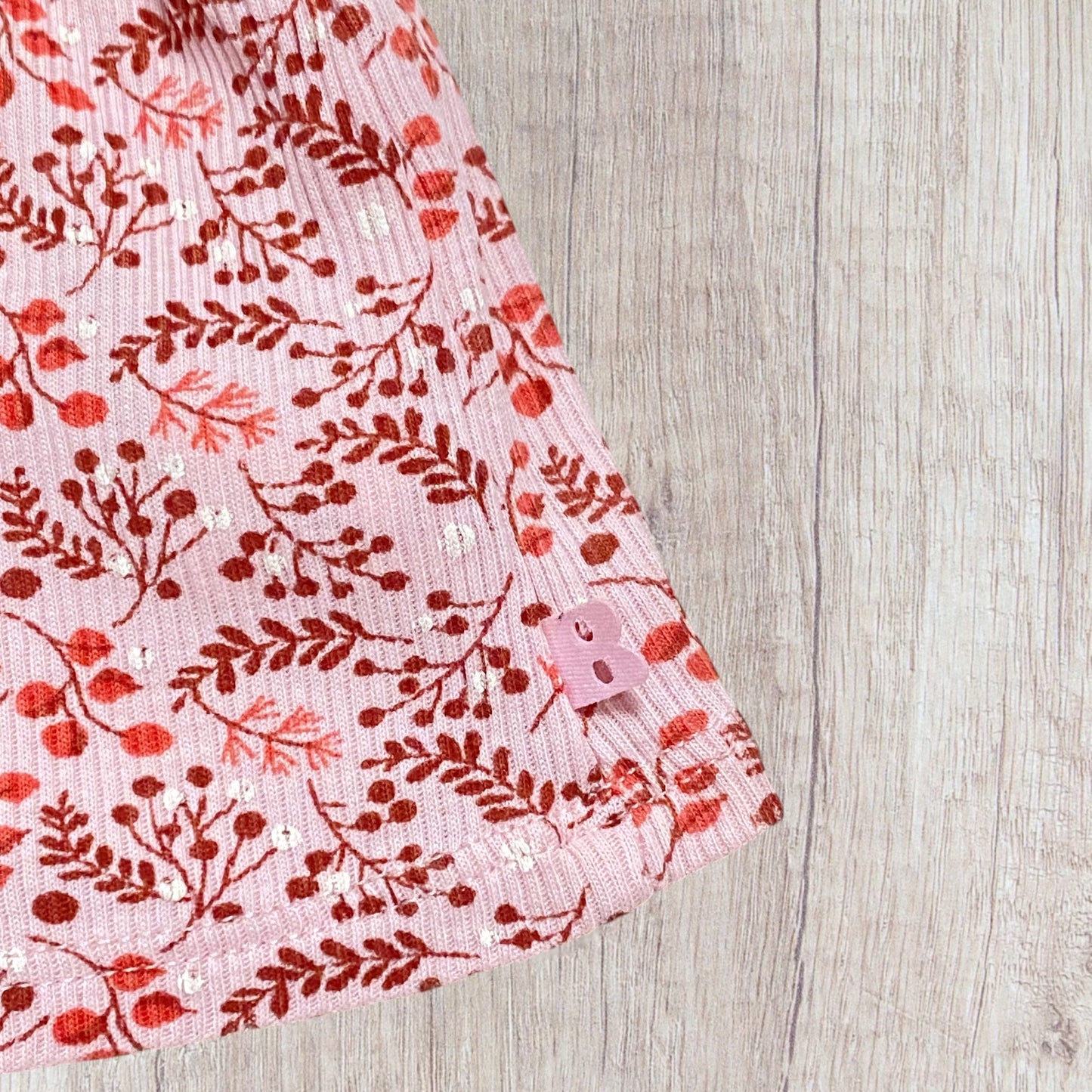 Ensemble bébé fille Obaïbi 9 mois vieux rose 3 pièces : veste, t-shirt et jogging.