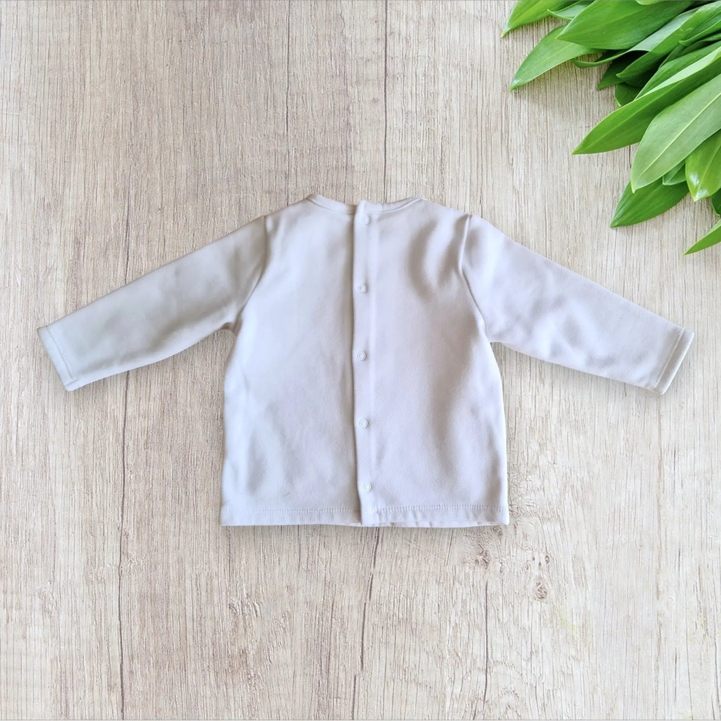Ensemble bébé fille Orchestra 9 mois pull blanc polaire et pantalon bleu marine à motifs cœur, très bon état