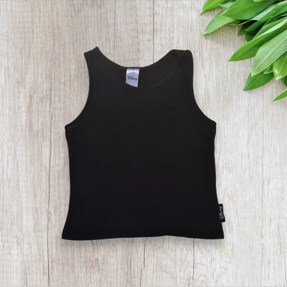Ensemble fille Disney Mickey 7-8 ans – C&A – Sweat crop top blanc + marcel noir – Très bon état