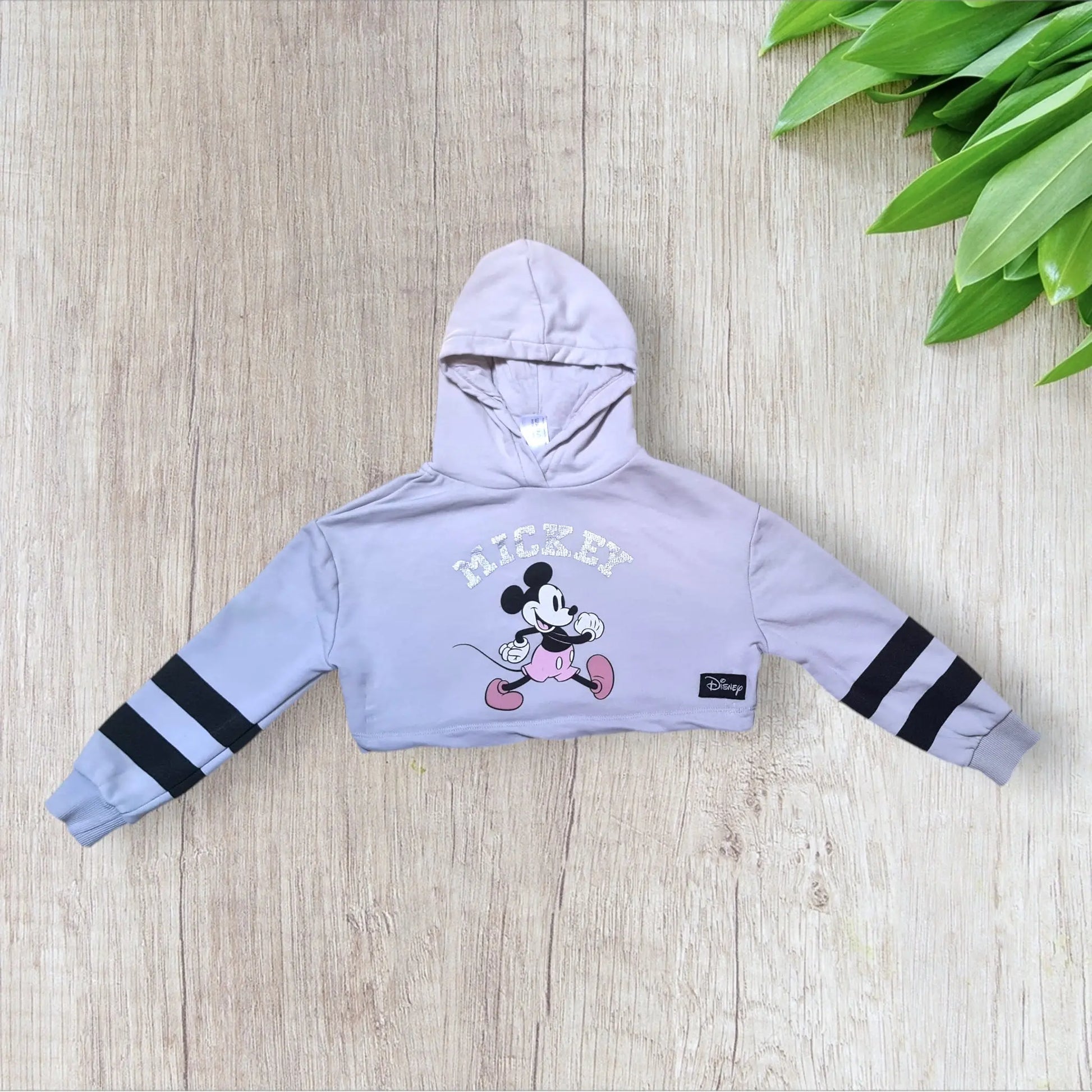 Ensemble fille Disney Mickey 7-8 ans – C&A – Sweat crop top blanc + marcel noir – Très bon état