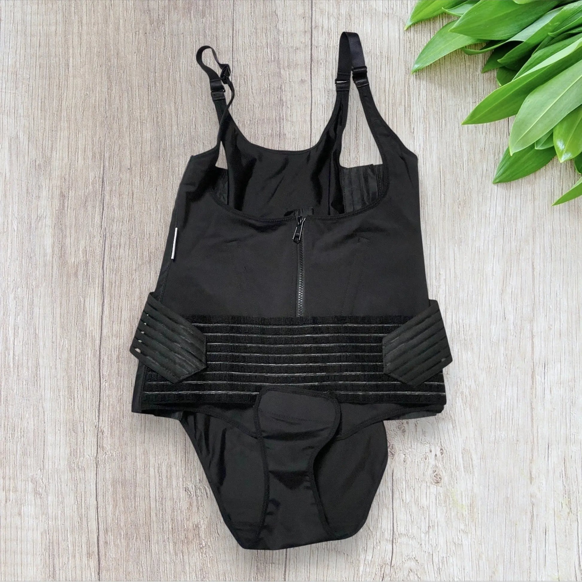 Gaine médicale Bodynov taille 7 XXL noire avec maintien lombaire