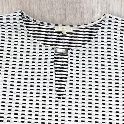 Haut femme Grain de Malice S noir et blanc texturé manches 3/4.