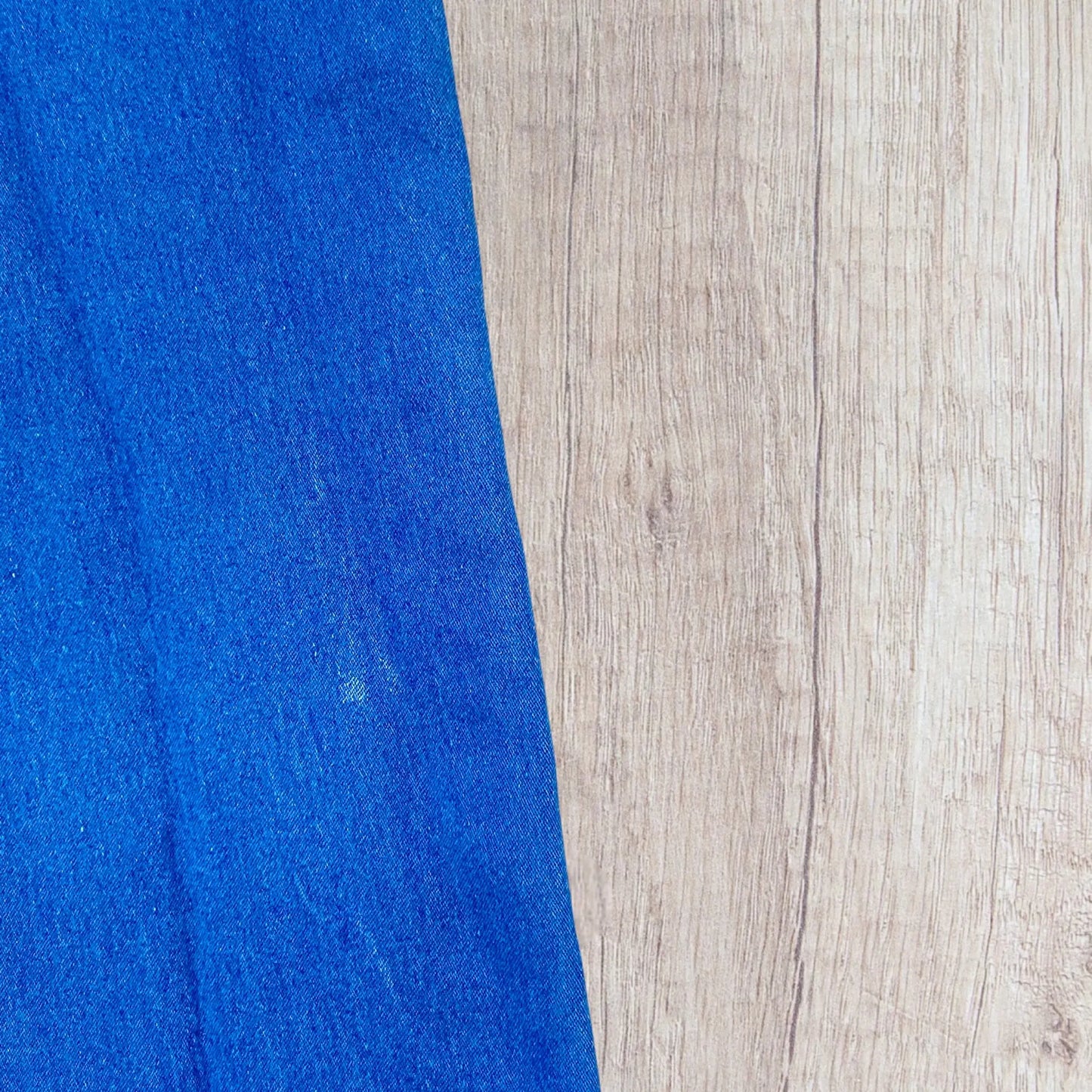 Jean slim femme By Sasha L bleu clair délavé avec boutons et clous cœur argenté