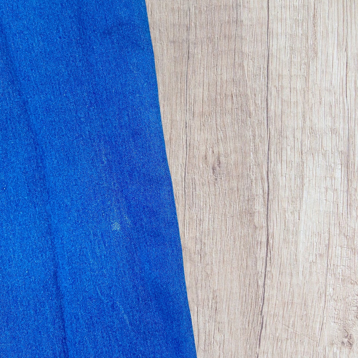 Jean slim femme By Sasha L bleu clair délavé avec boutons et clous cœur argenté