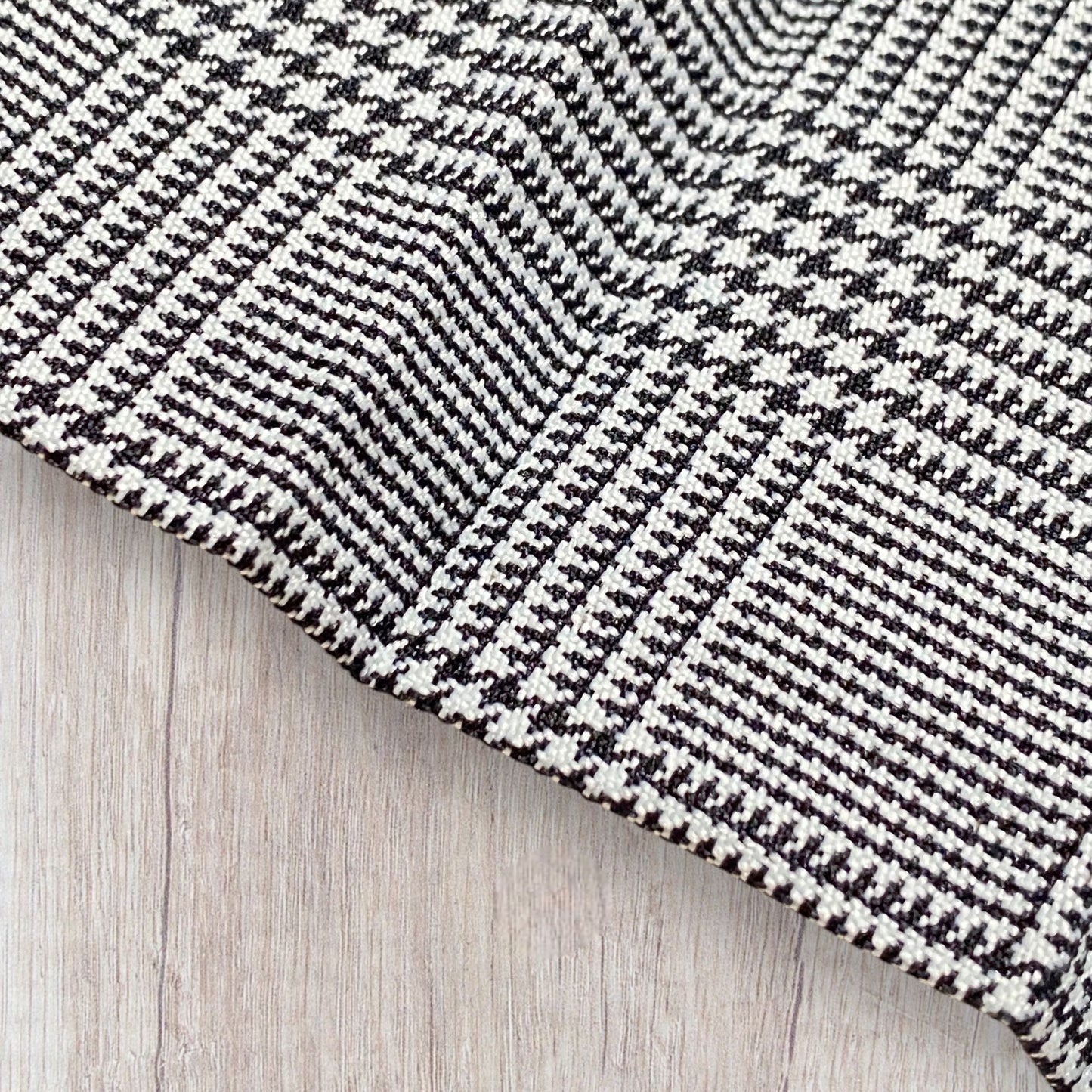 Jupe femme plissée Made in France 44 blanche et noire – mi-longue la petite friperie