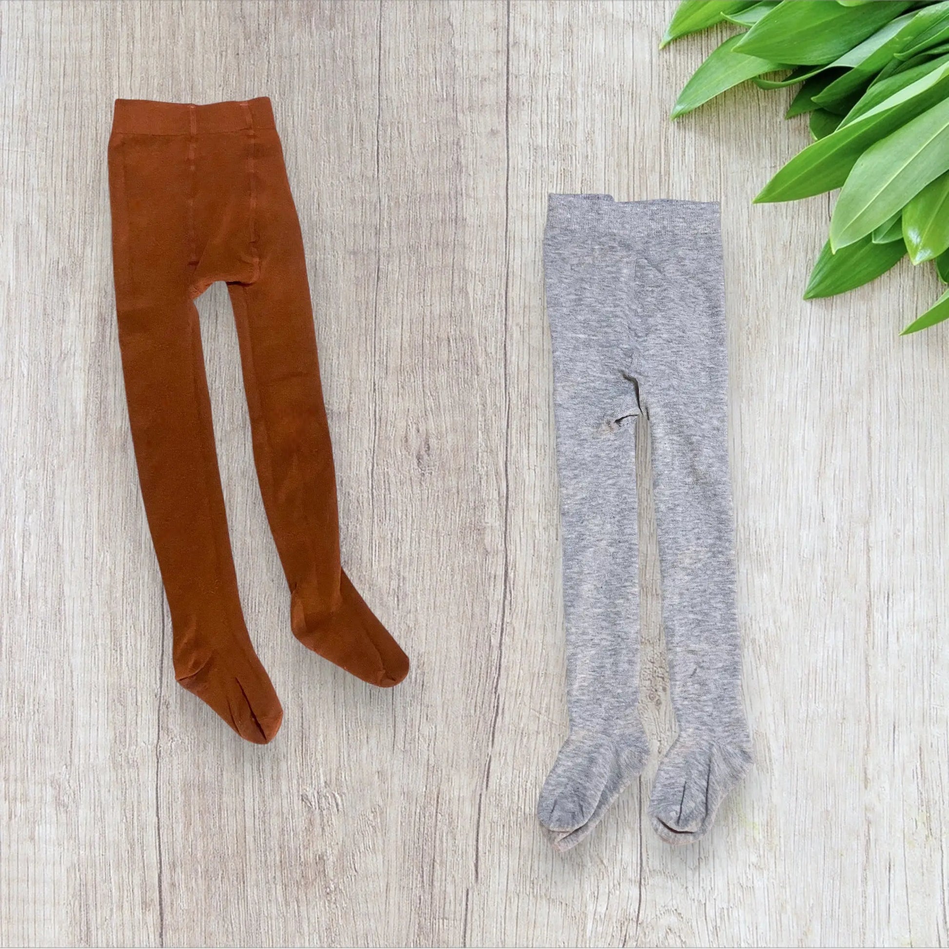 Lot collants hiver fille 6-8 ans Shein, 1 gris et 1 marron, très bon état