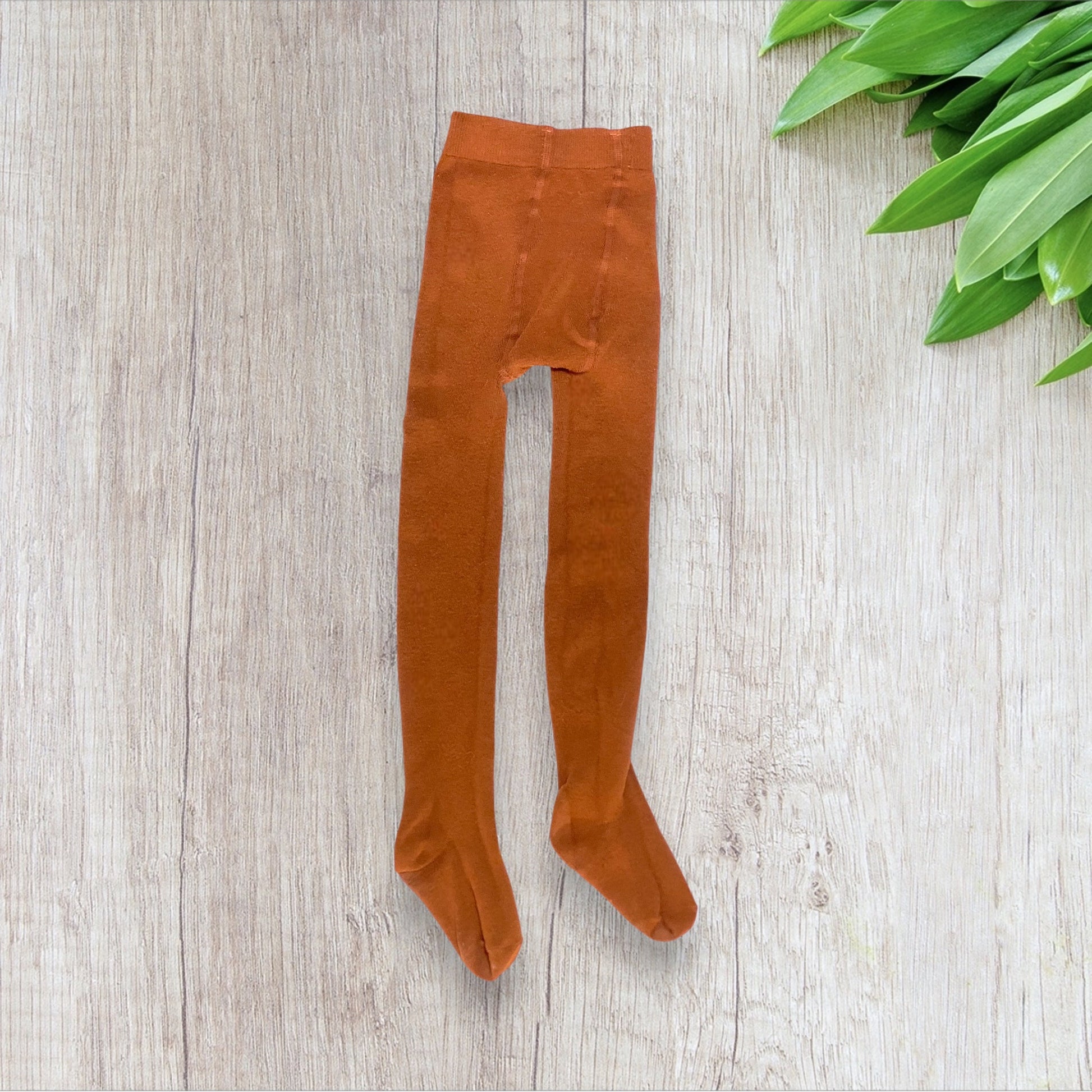 Lot collants hiver fille 6-8 ans Shein, 1 gris et 1 marron, très bon état