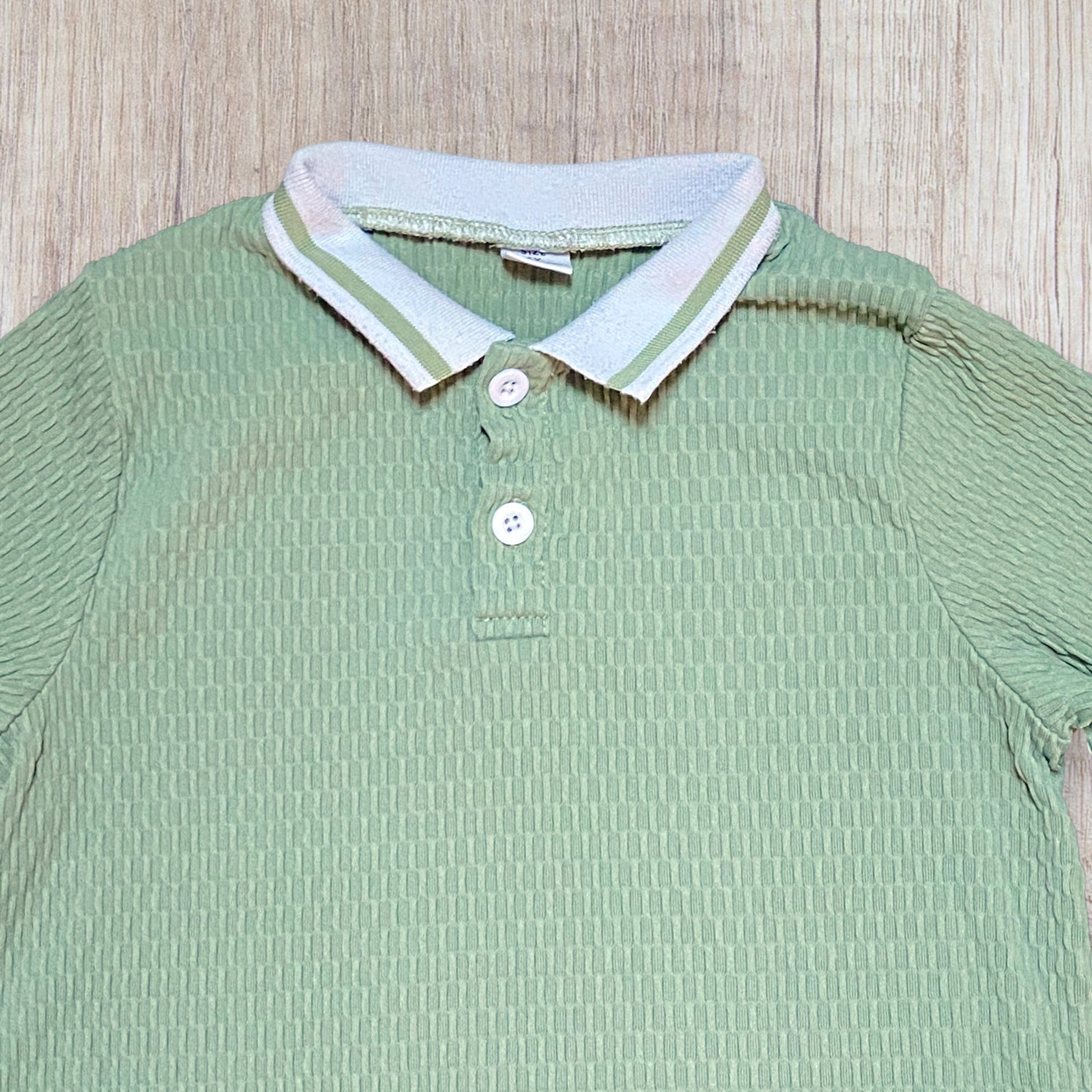 Polo garçon Shein 5 ans vert clair col blanc manches longues