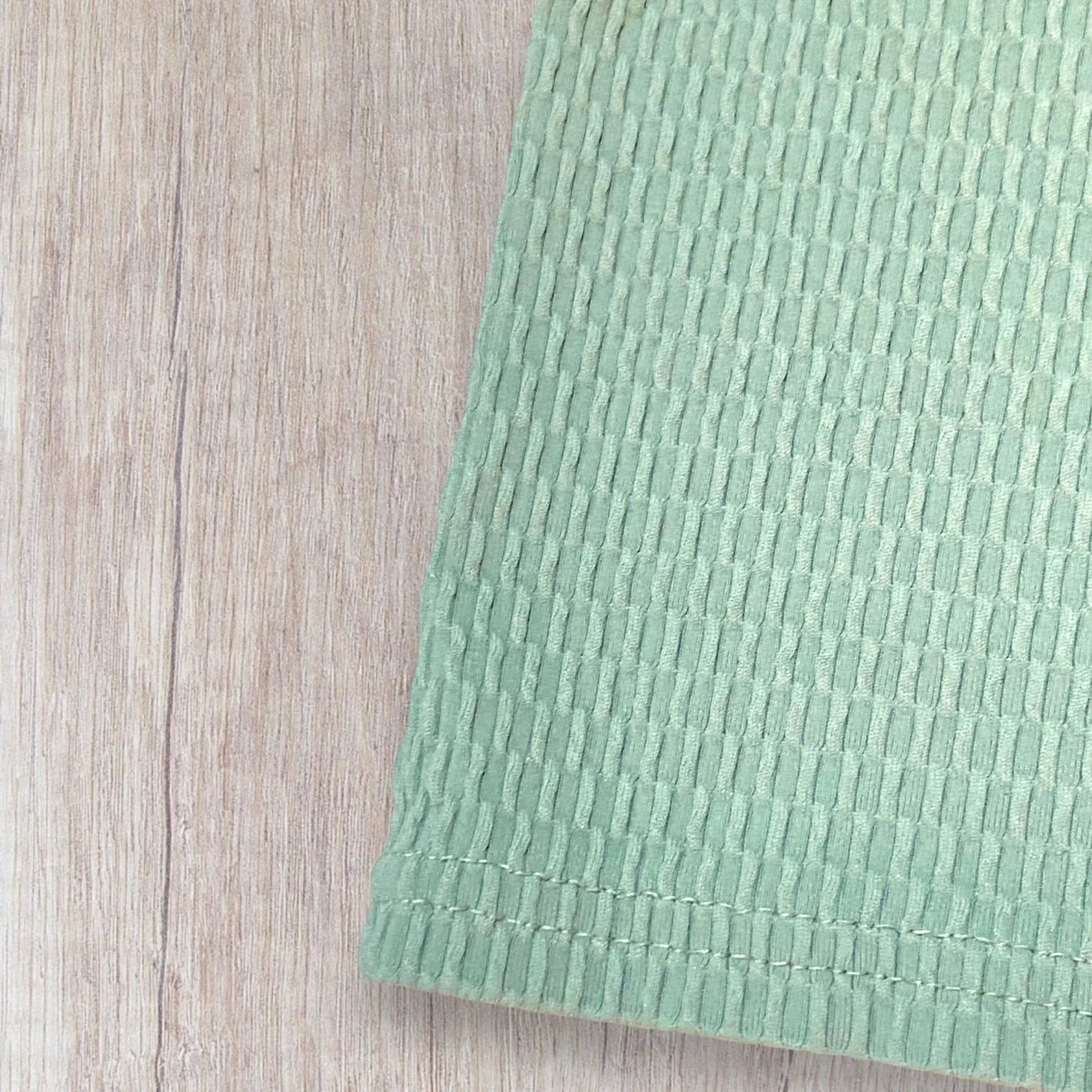 Polo garçon Shein 5 ans vert clair col blanc manches longues