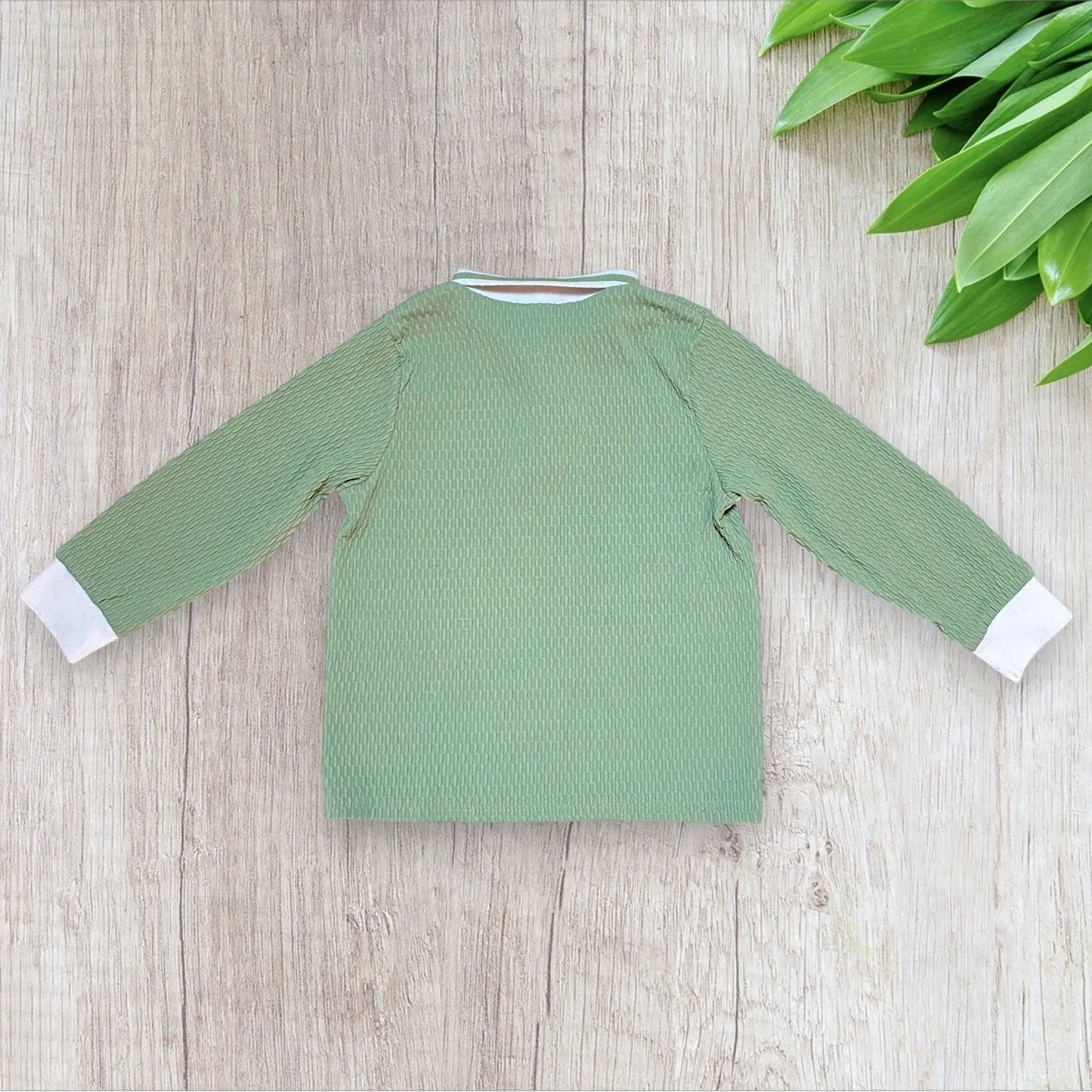 Polo garçon Shein 5 ans vert clair col blanc manches longues