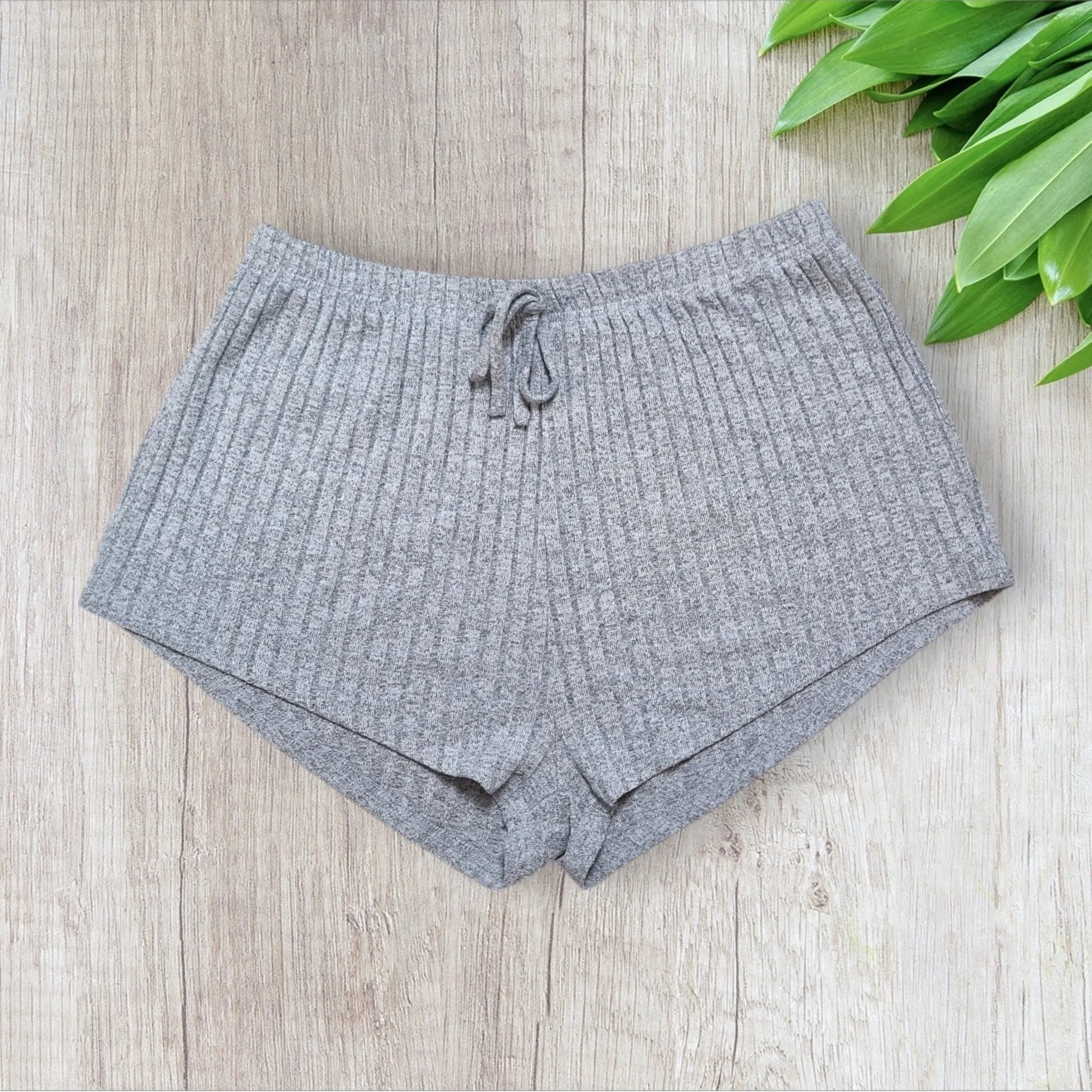 Pyjama 2 pièces femme Shein XL débardeur shorty gris ou bleu moucheté