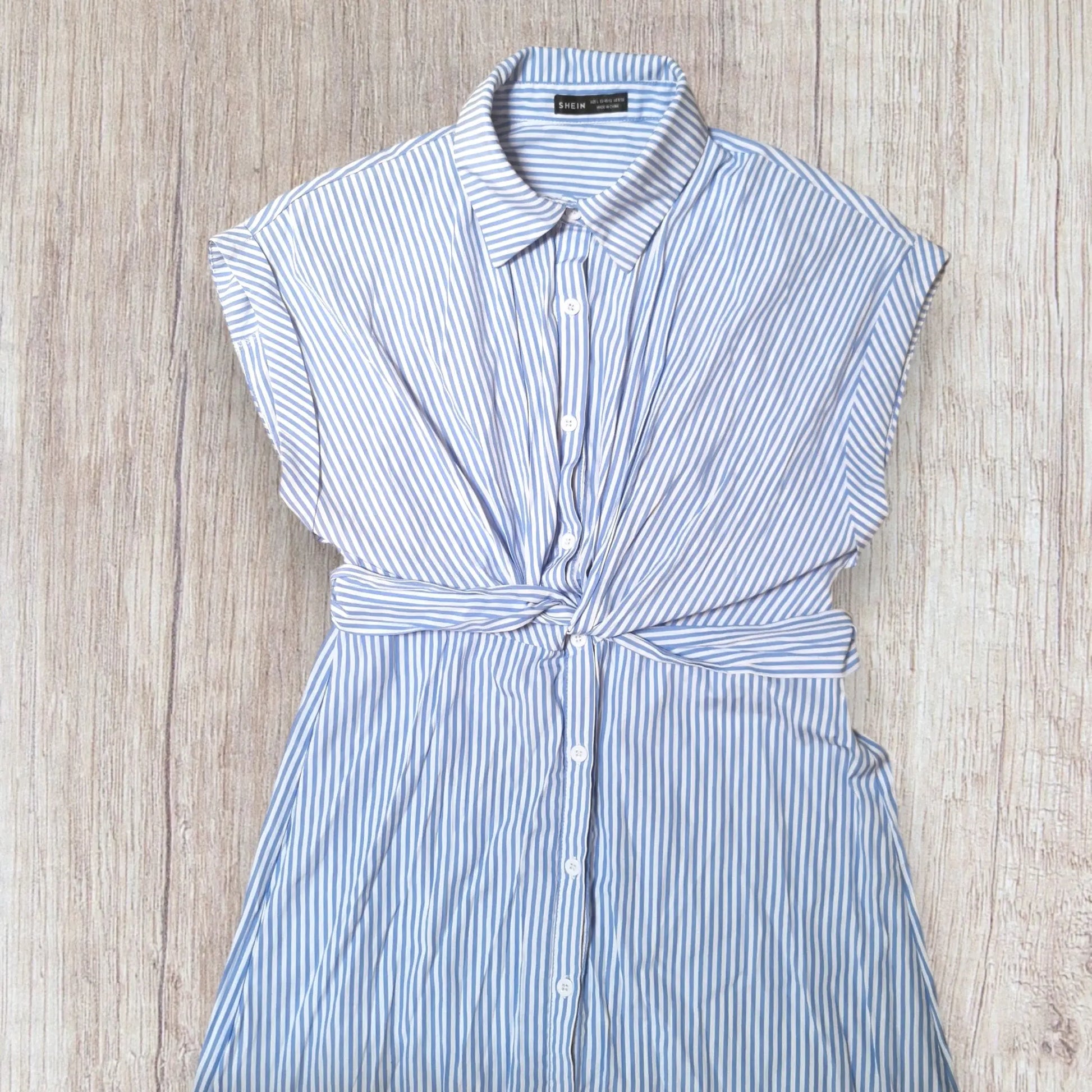 Robe chemise Shein femme taille L rayures bleu ciel effet noué poitrine très bon état