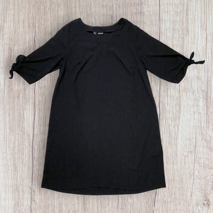 Robe femme Bodyflirt noire taille 46 avec manches ajourées et coupe élégante