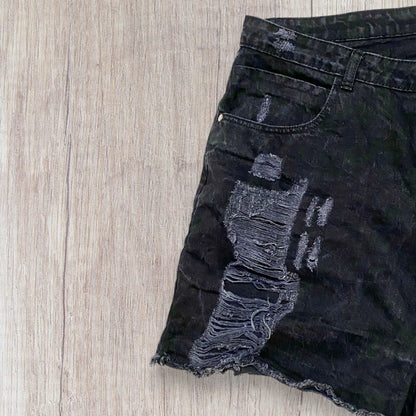 Short Noir Effet Usé avec Trous - Femme Taille 48, Boohoo boohoo