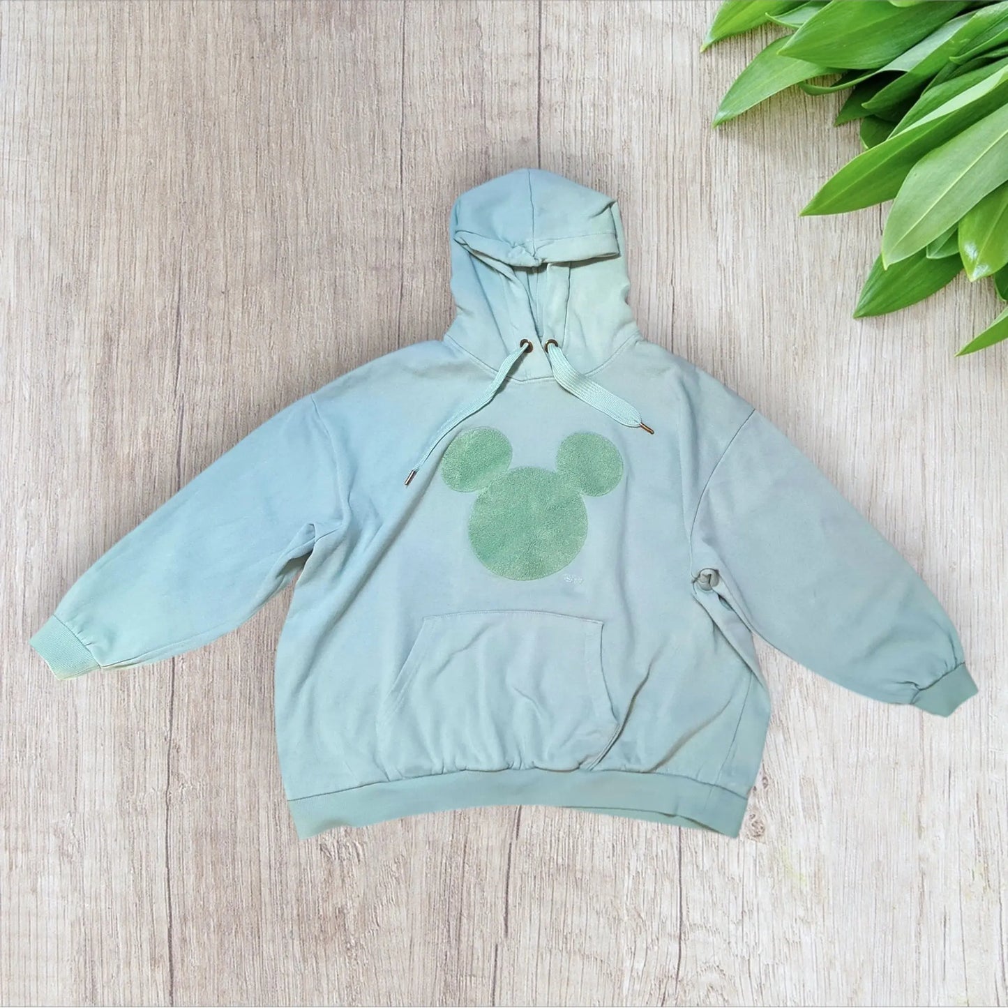 Sweat à capuche Disney femme XL turquoise pastel avec broderie Mickey en relief